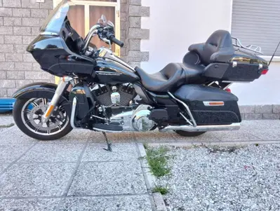 Harley-Davidson 1690 Road Glide Ultra (2015 - 16) - FLRTU usata