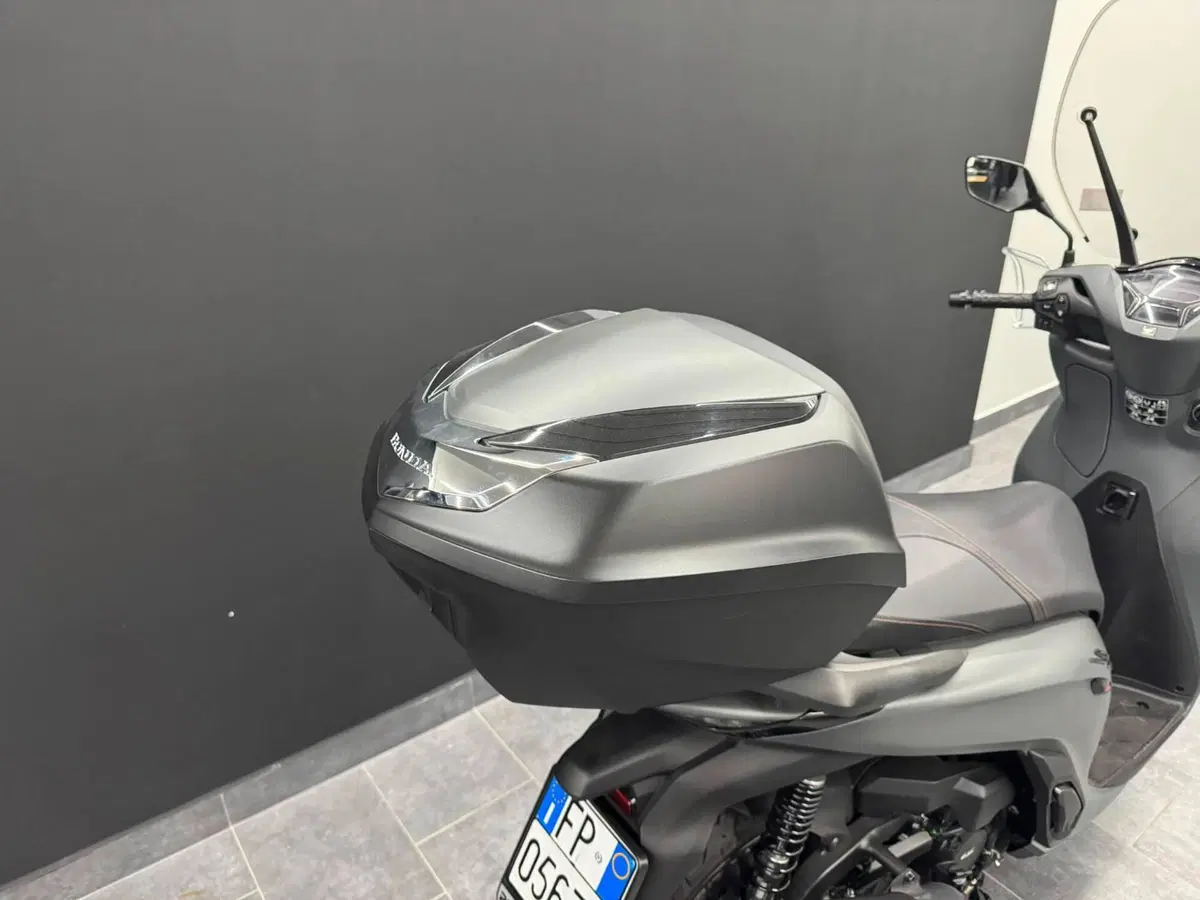 Honda SH 350i Sport (2025 - 26) (4)