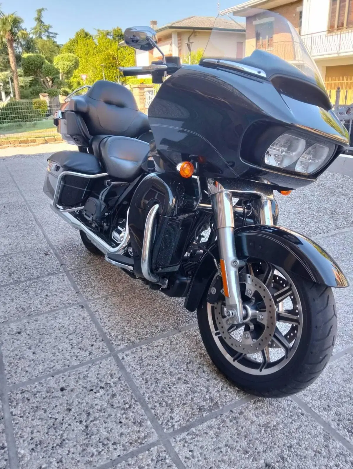 Harley-Davidson 1690 Road Glide Ultra (2015 - 16) - FLRTU (6)