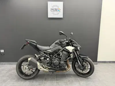 Kawasaki Z 900 (2025 - 26) usata