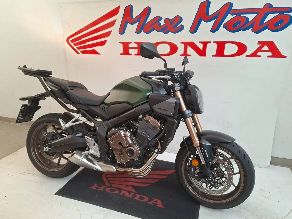 Honda CB 650 R E-Clutch (2024 - 26) (2)