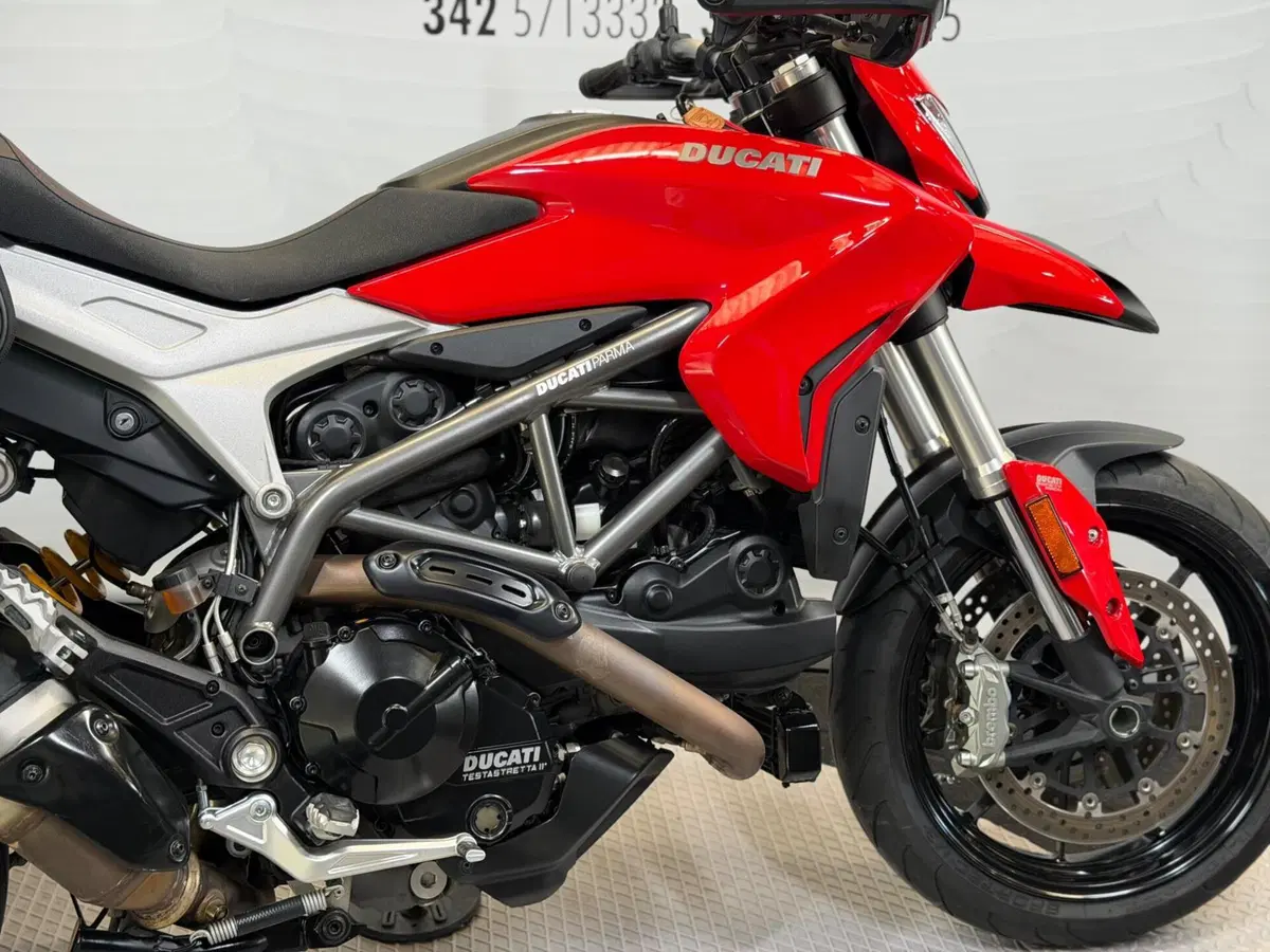 Ducati Hypermotard 939 (2016 - 18) (3)