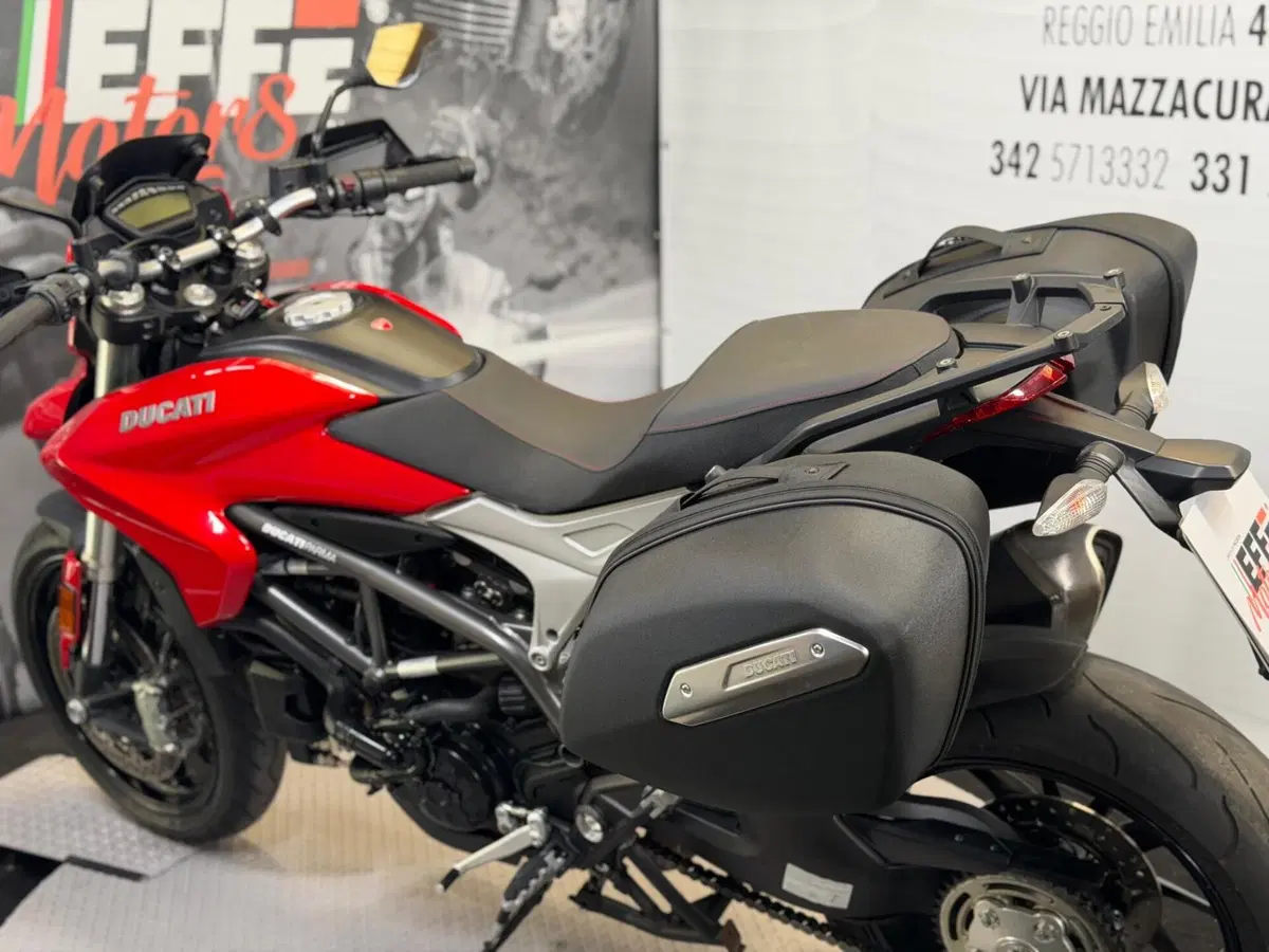 Ducati Hypermotard 939 (2016 - 18) (9)