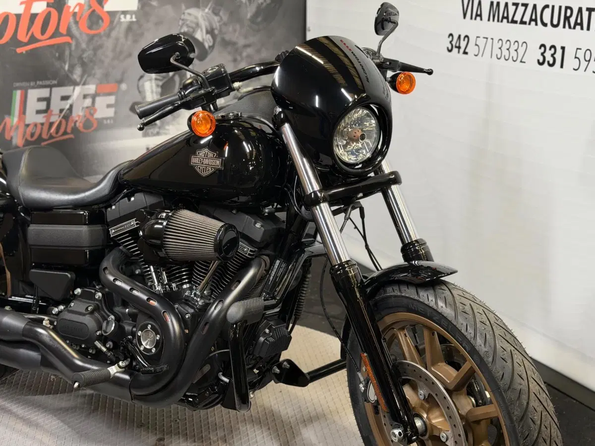 Harley-Davidson 1800 Low Rider S (2016 - 17) - FXDLS (2)