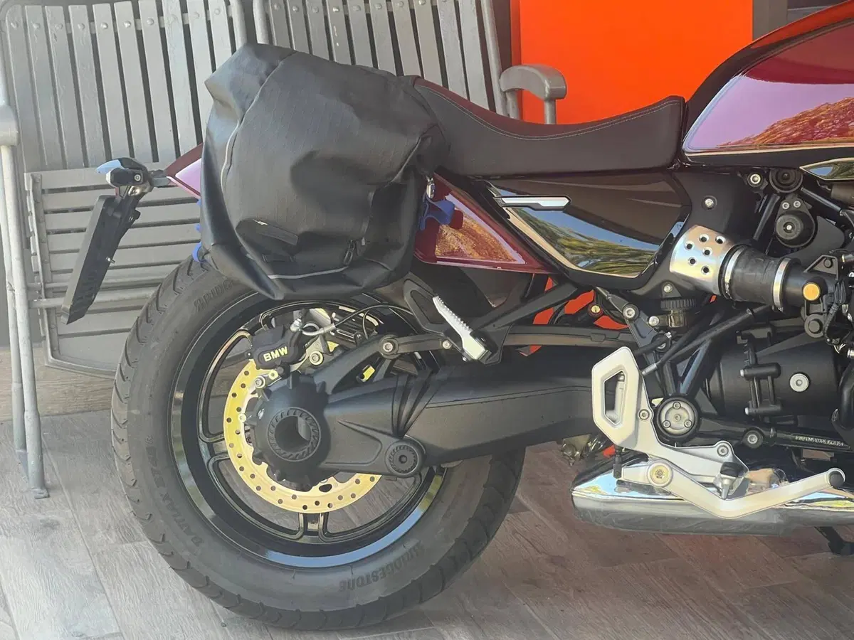 Bmw R 12 (2024 - 26) (4)