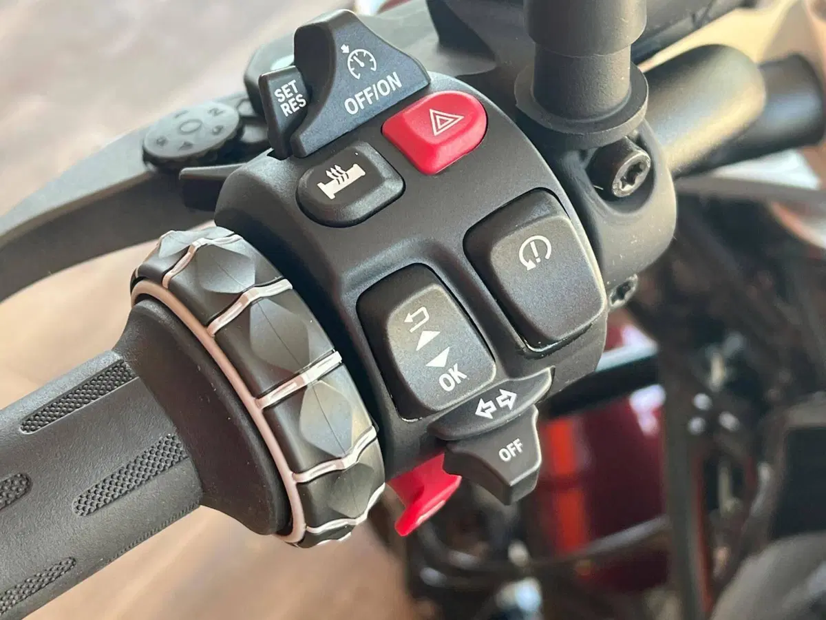 Bmw R 12 (2024 - 26) (10)