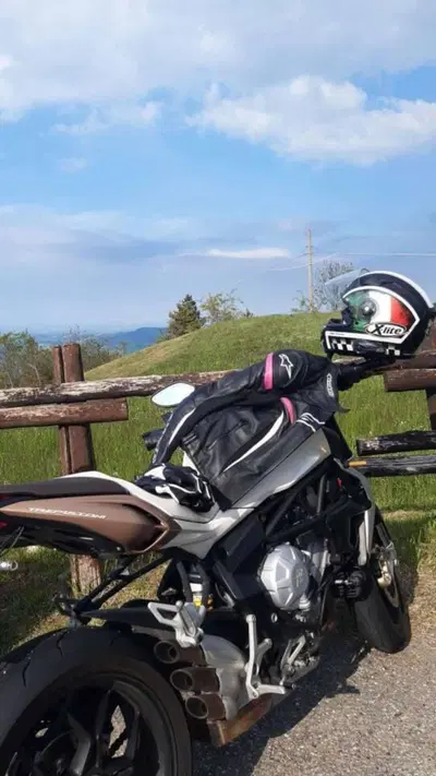 MV Agusta Brutale 675 (2011 - 15) usata
