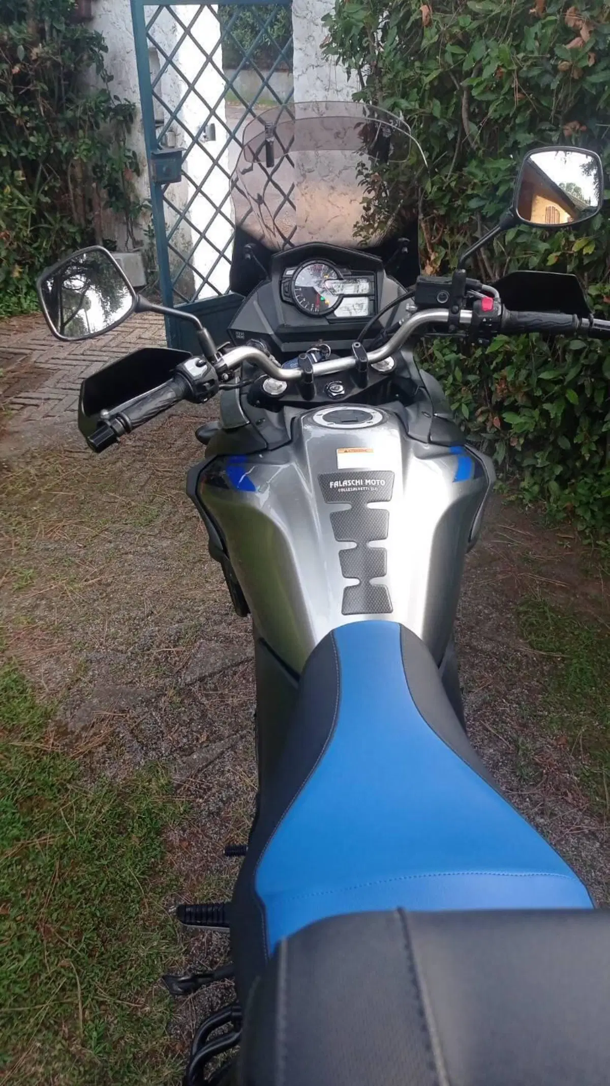 Suzuki V-Strom 650XT (2021 - 25) (4)