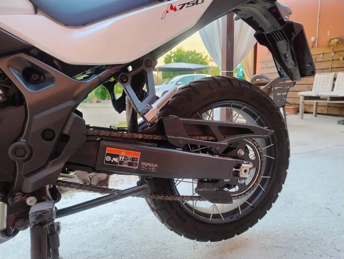 Honda Transalp XL750 Easy Travel (2023 - 24) (9)