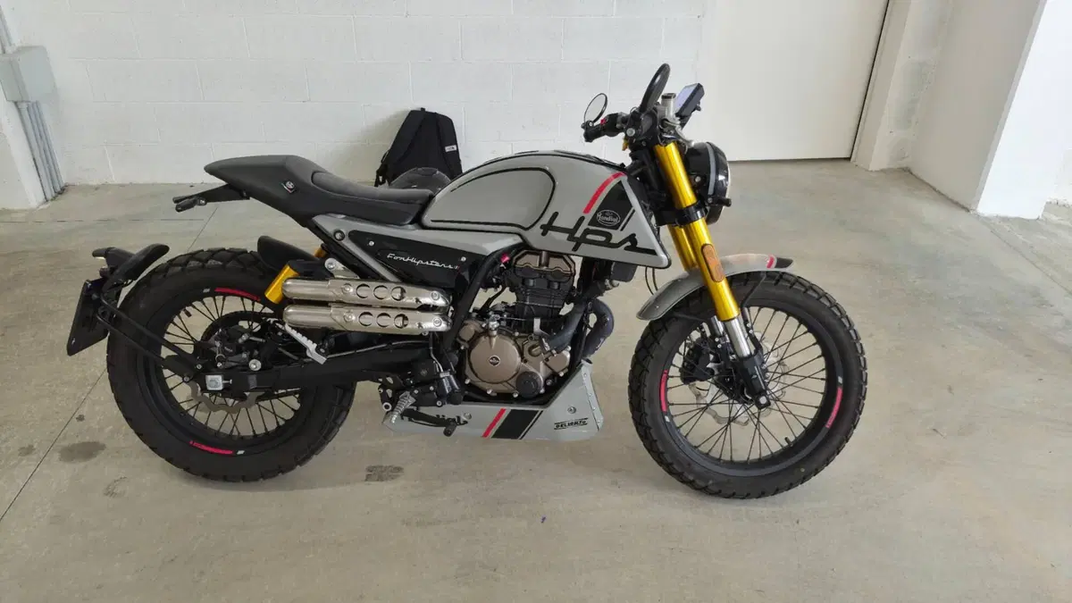 FB Mondial HPS 125 (2020 - 24) (2)