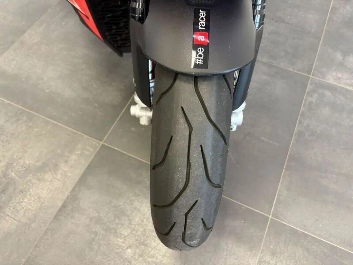 Aprilia Tuono 660 (2021 - 25) (10)
