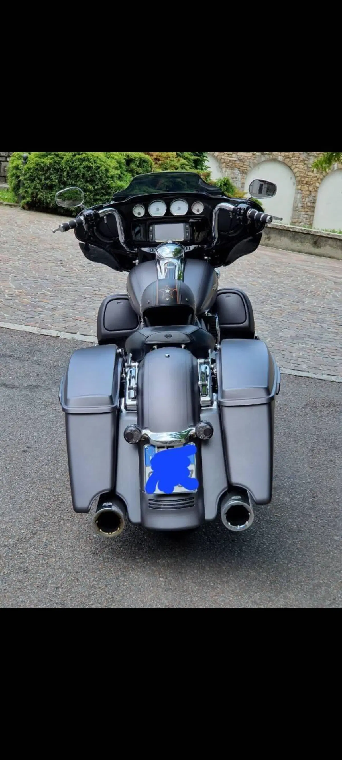 Harley-Davidson 1690 Street Glide Special (2014 - 16) - FLHX (3)