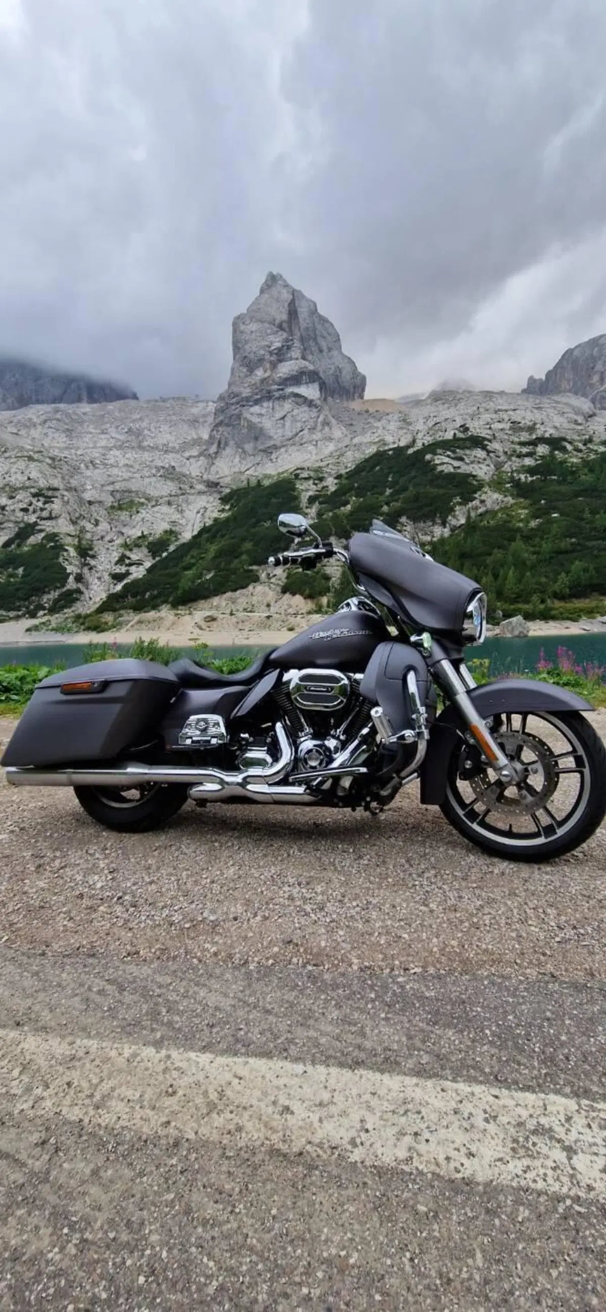 Harley-Davidson 1690 Street Glide Special (2014 - 16) - FLHX (4)