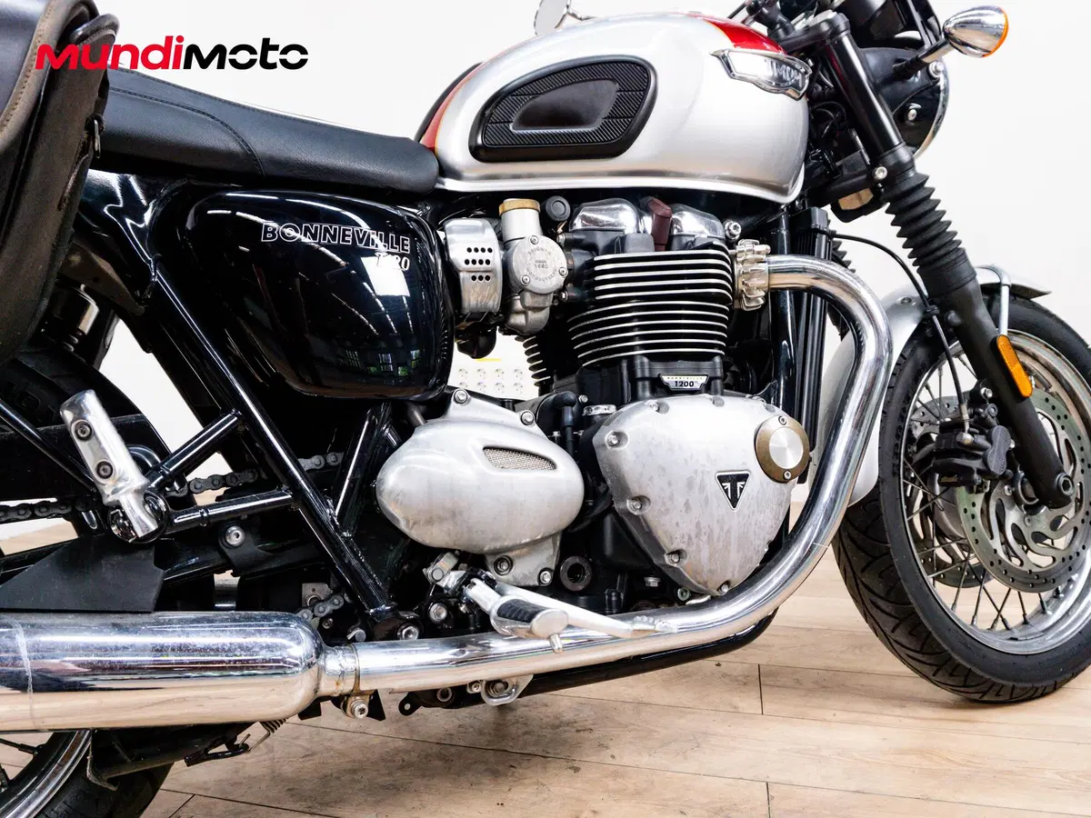 Triumph Bonneville T120 (2026) (4)