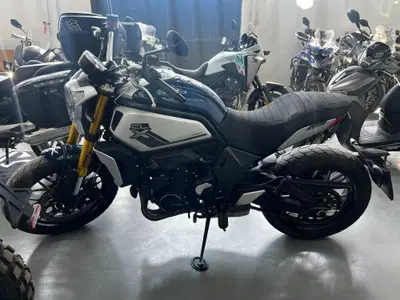 CFMOTO 700CL-X Heritage (2021 - 26) usata