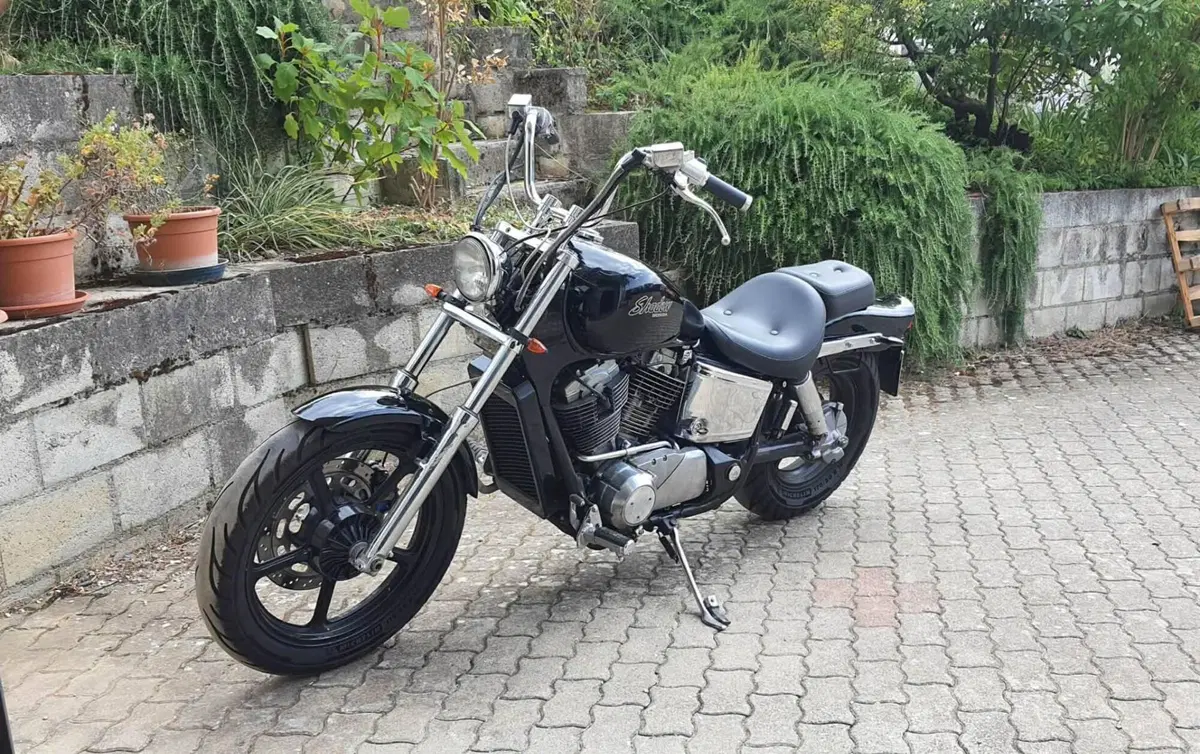 Honda VT1100 Shadow SC23 (2)
