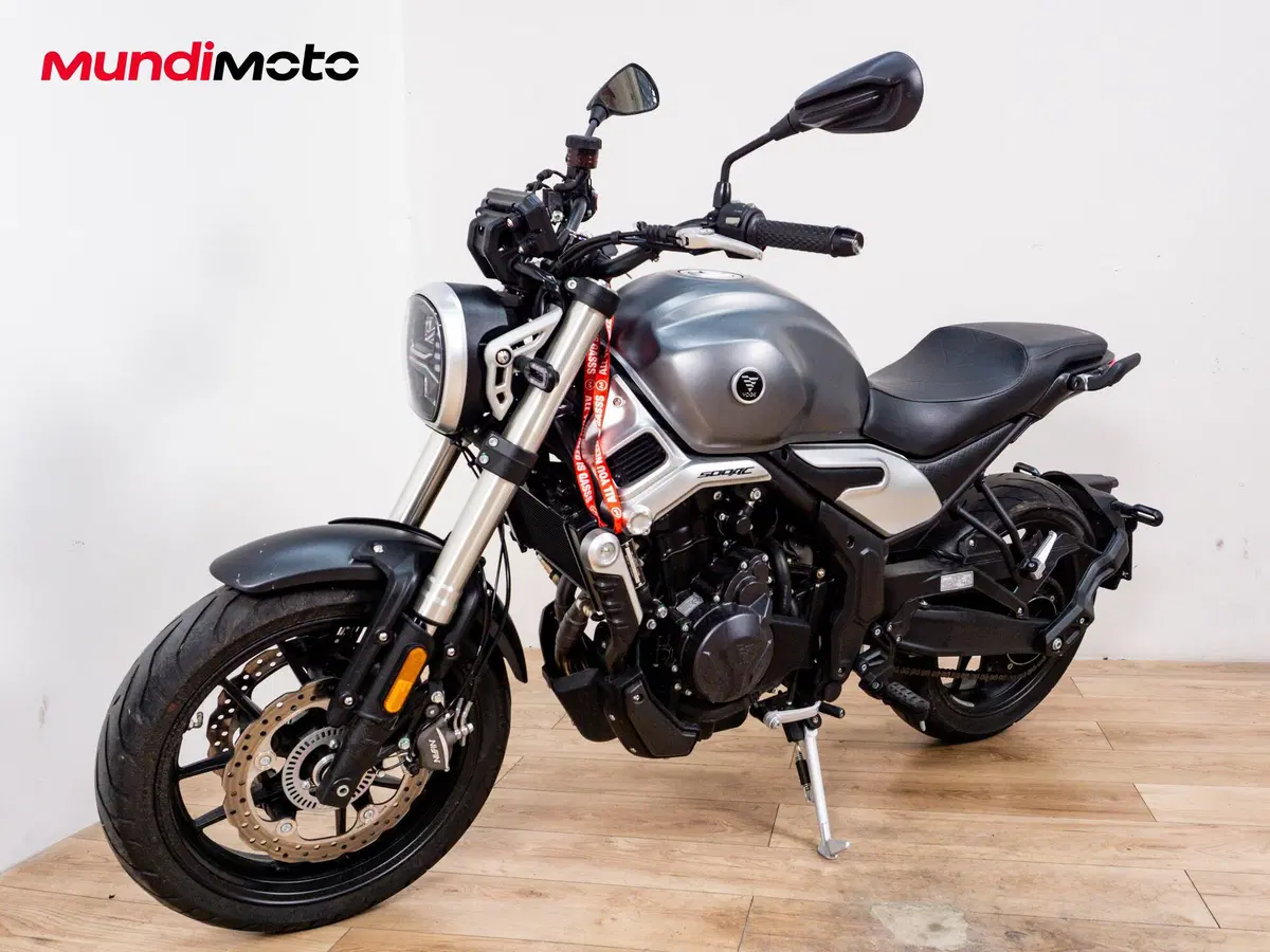 Voge Brivido 500 R (2020) (8)