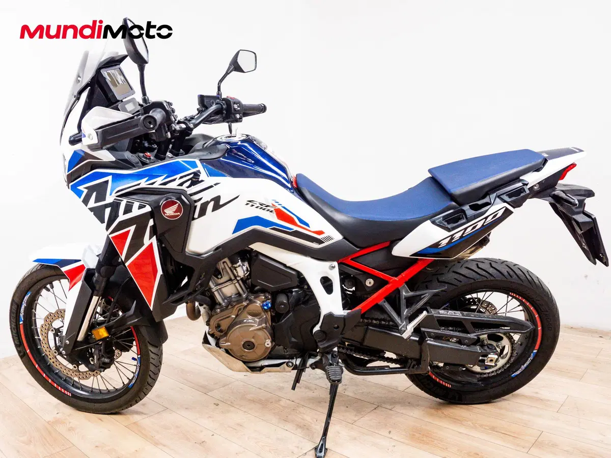 Honda Africa Twin CRF 1100L DCT (2022 - 23) (6)