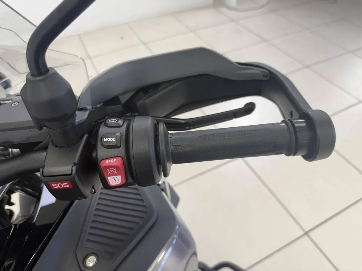 Bmw R 1300 GS Adventure Triple Black (2025 - 26) (11)