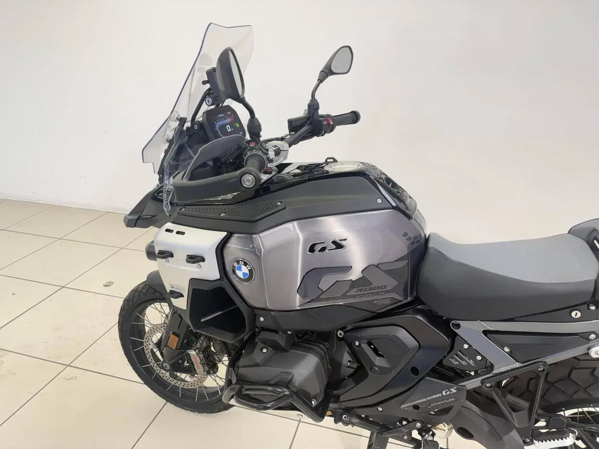 Bmw R 1300 GS Adventure Triple Black (2025 - 26) (18)