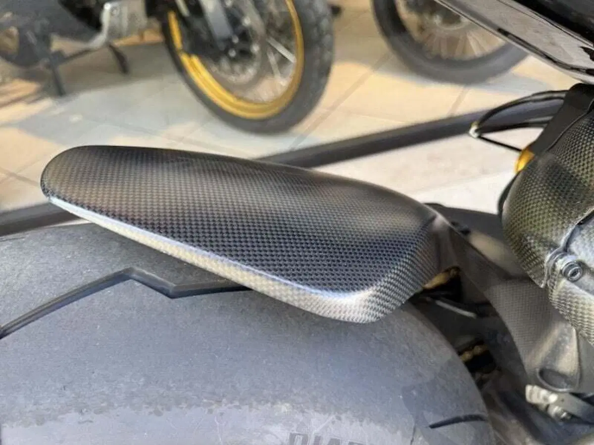 Ducati Panigale V4 1100 25° Anniversario (2019 - 20) (5)