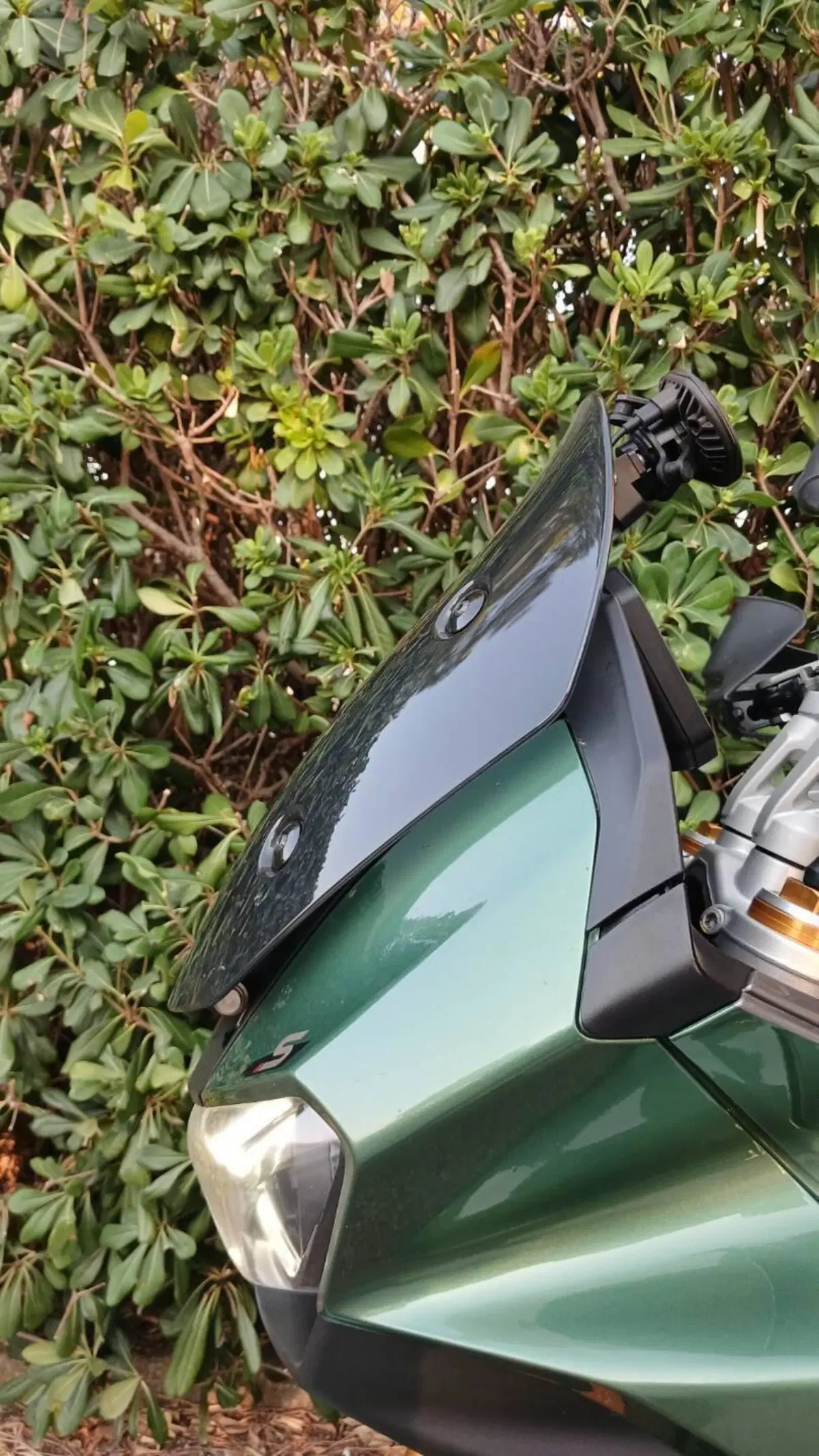 Moto Guzzi V100 Mandello S (2022 - 24) (13)