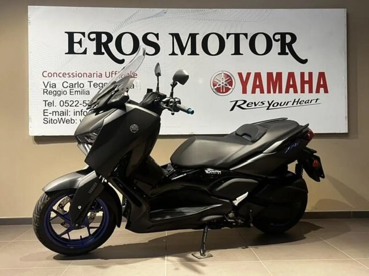 Yamaha X-Max 300 (2025 - 26) (2)