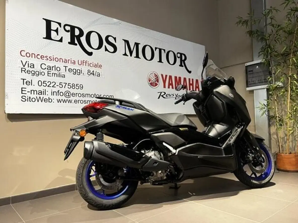 Yamaha X-Max 300 (2025 - 26) (4)