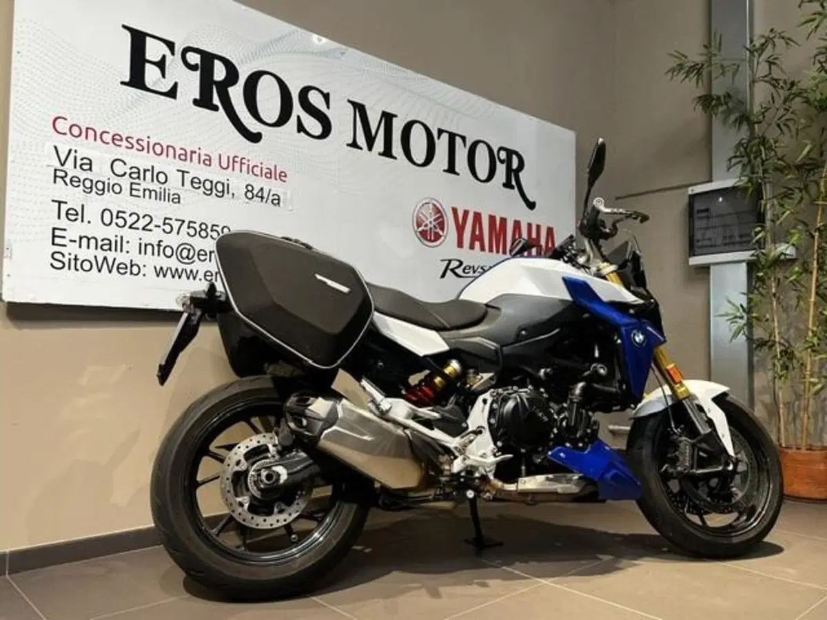 Bmw F 900 R (2021 - 24) (4)
