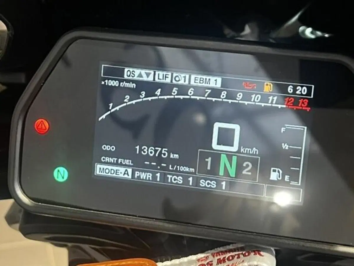 Yamaha MT-10 (2022 - 26) (3)