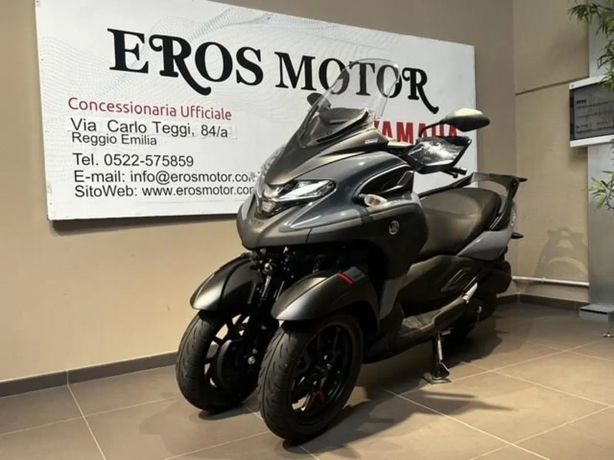 Yamaha Tricity 300 (2021 - 24) (5)