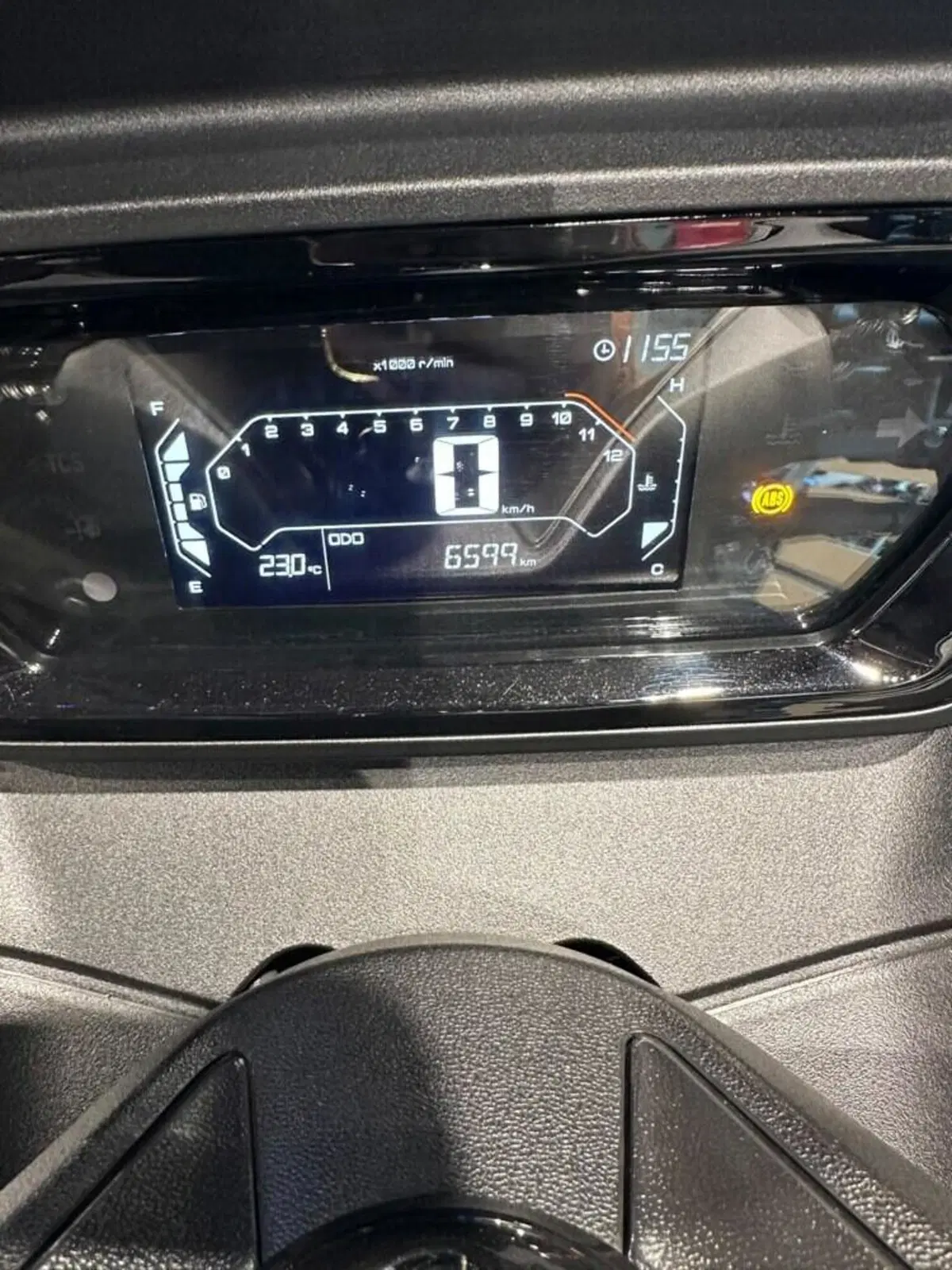 Yamaha X-Max 125 (2021 - 24) (7)
