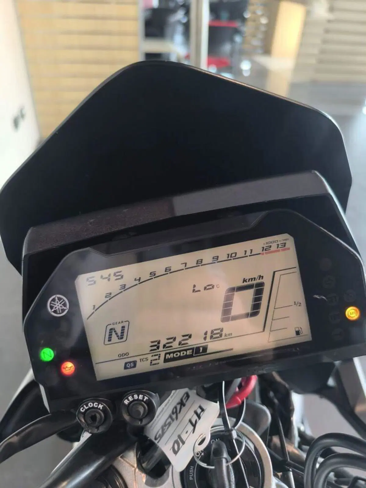 Yamaha MT-10 (2017 - 20) (7)
