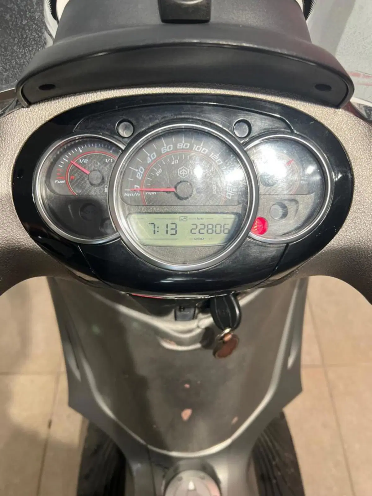 Piaggio Beverly 350 SportTouring ie (2011 - 15) (3)