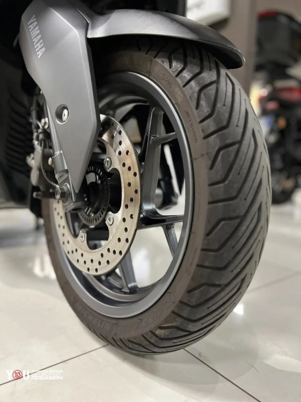Yamaha X-Max 300 (2021 - 24) (7)