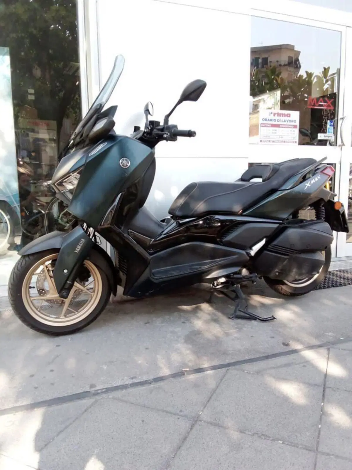 Yamaha X-Max 300 Tech Max (2021 - 24)