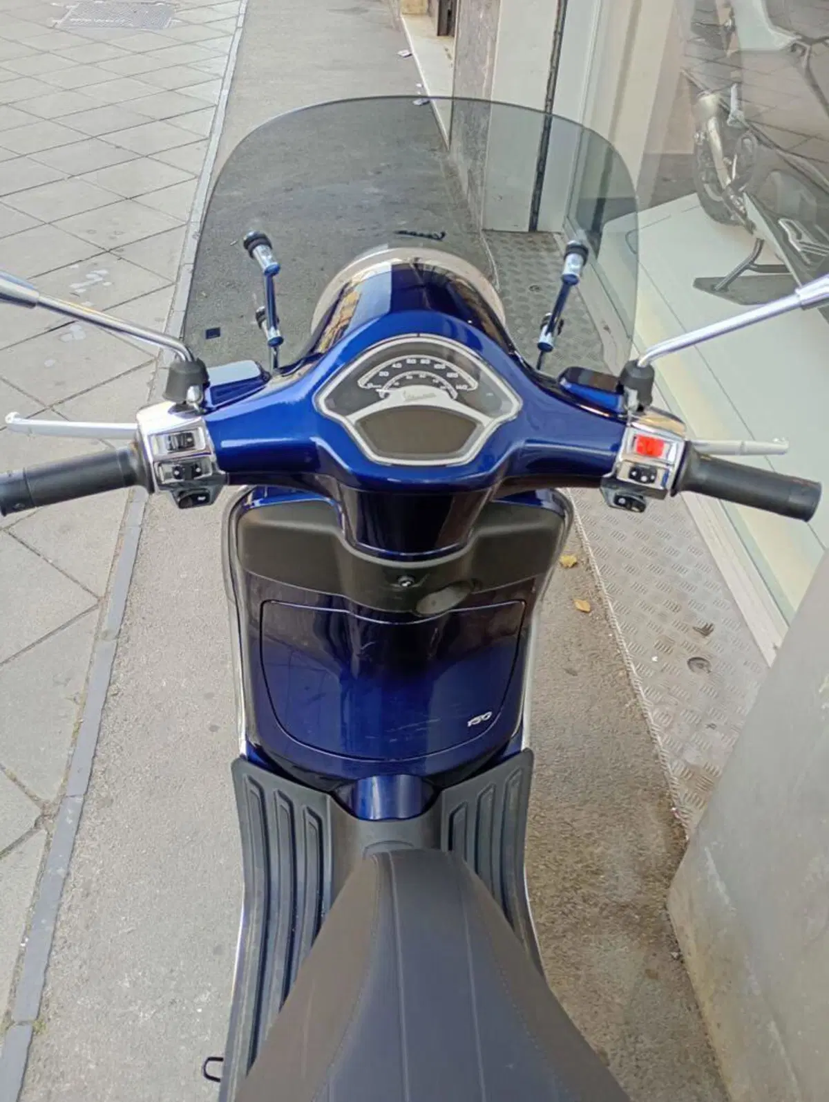 Piaggio 1 Active Feng Chen Wang (2022 - 24) (5)