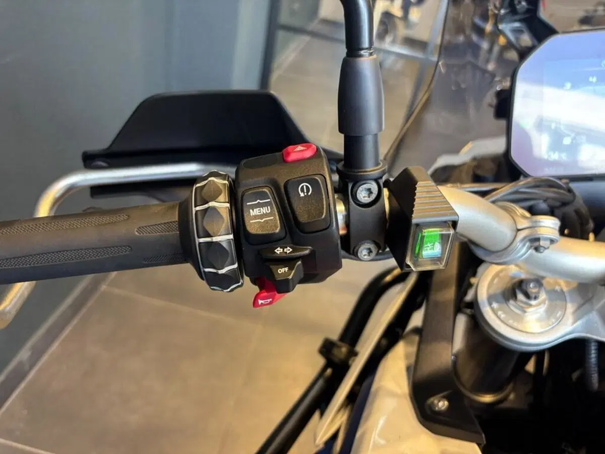 Bmw F 900 GS (2024 - 26) (7)