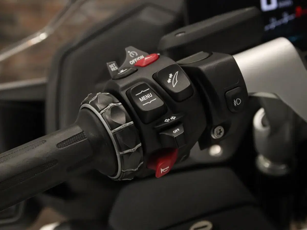 Bmw R 1250 RT (2021 - 25) (14)