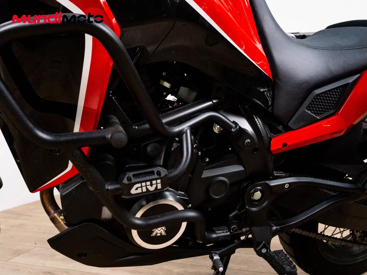Moto Morini X-Cape 650 (2021 - 26) (9)