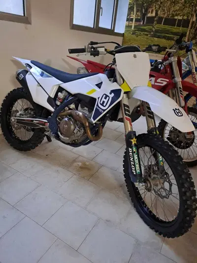 Husqvarna FC 250 (2022) usata