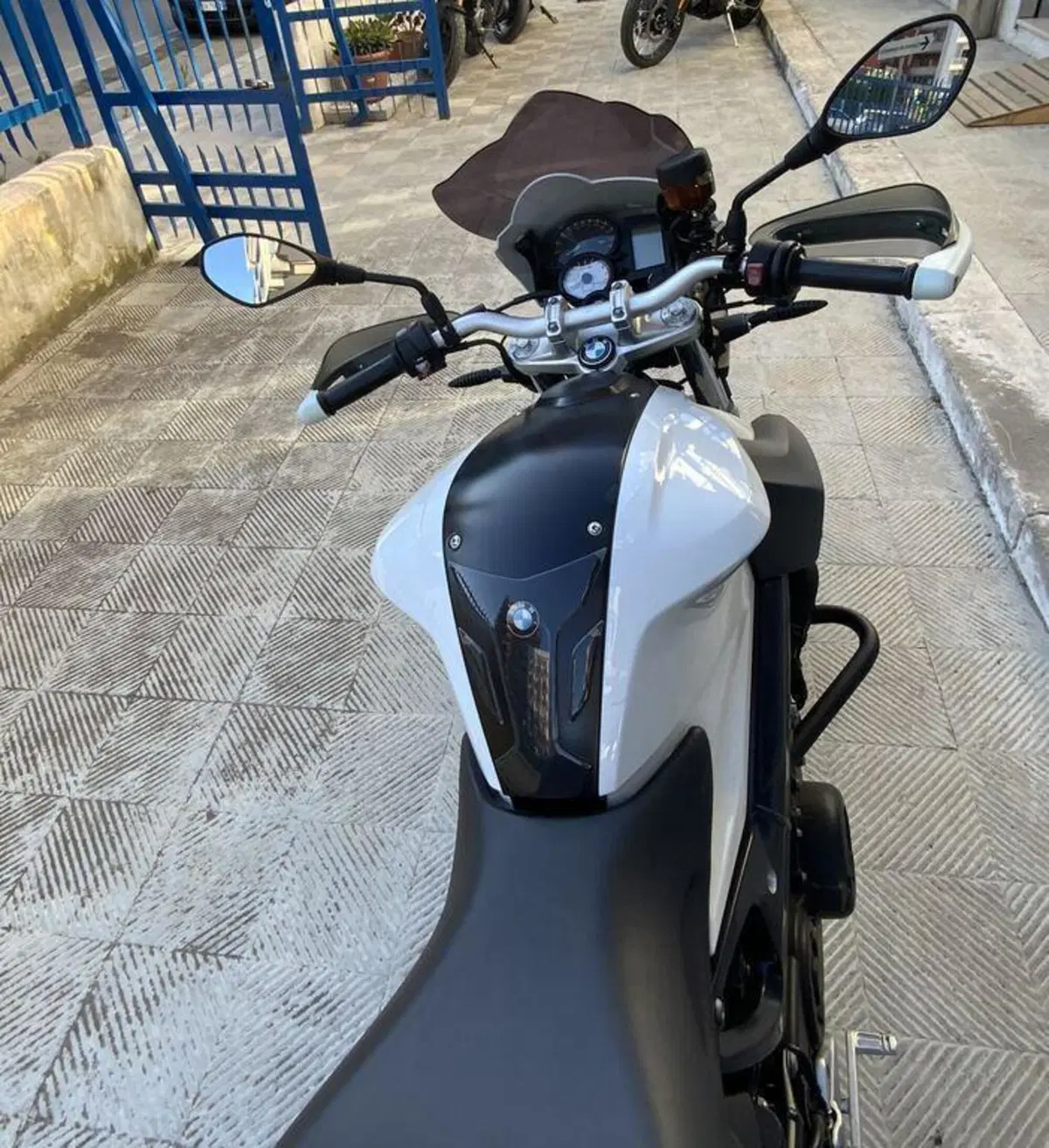 Bmw F 800 R (2012 - 14) (6)