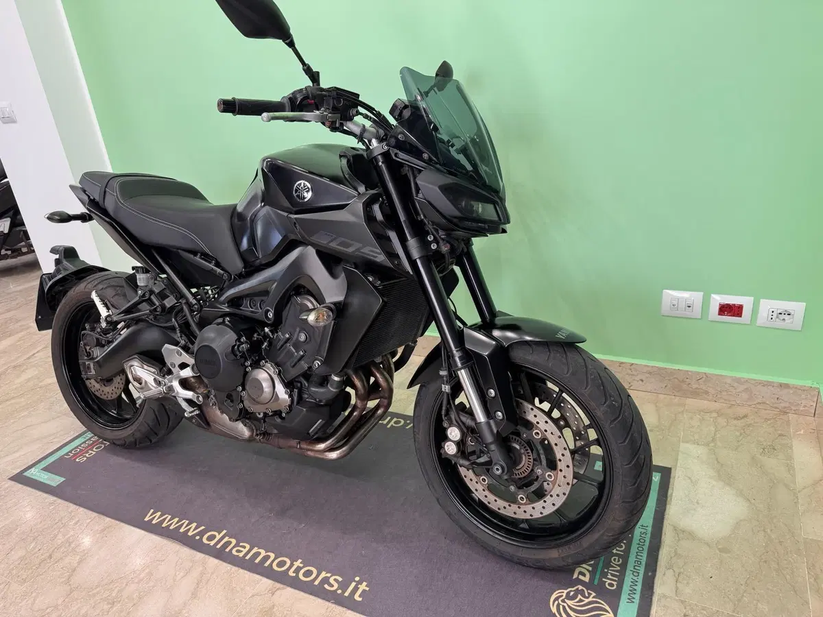 Yamaha MT-09 (2017 - 20) (3)