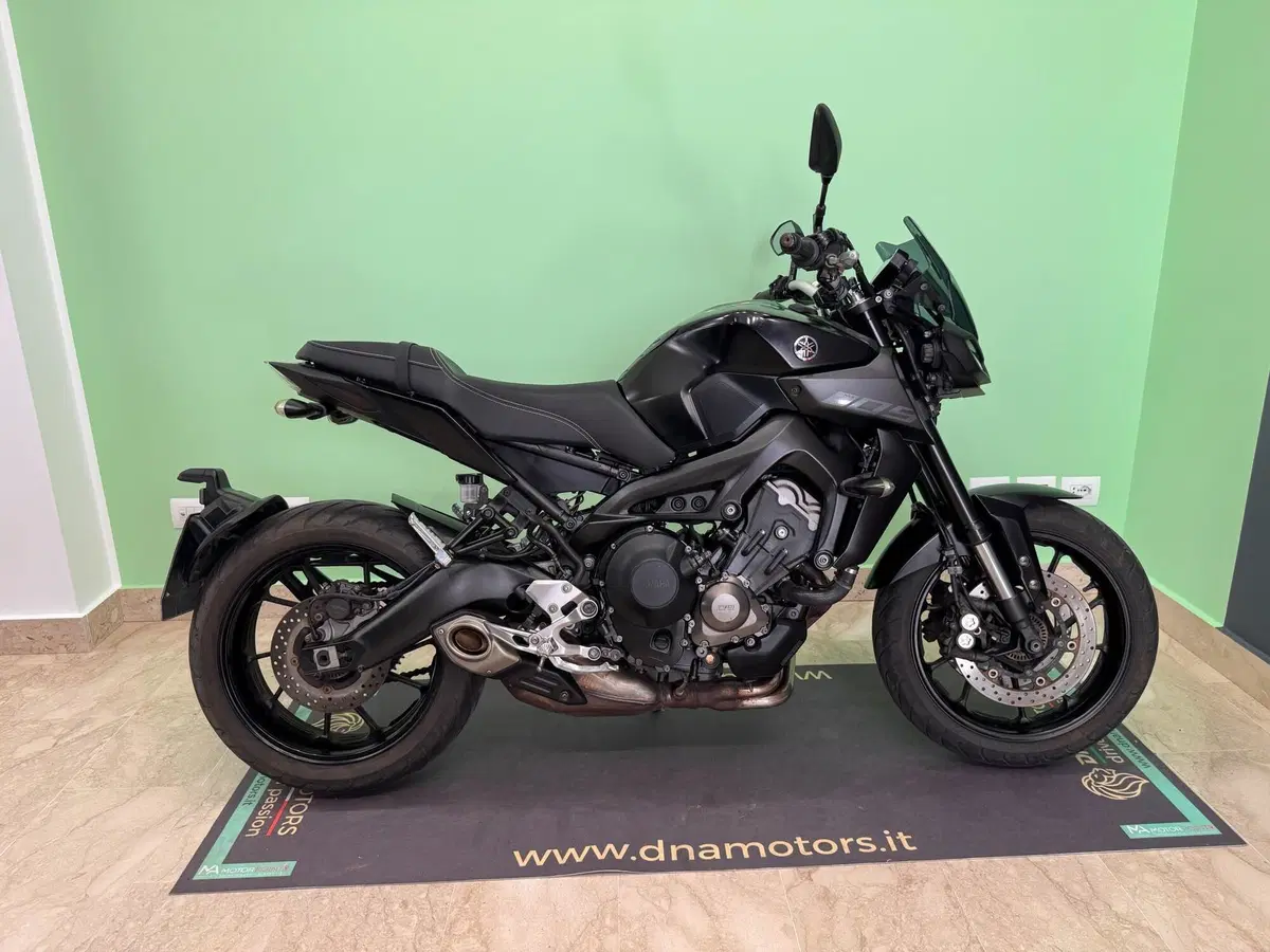 Yamaha MT-09 (2017 - 20) (18)