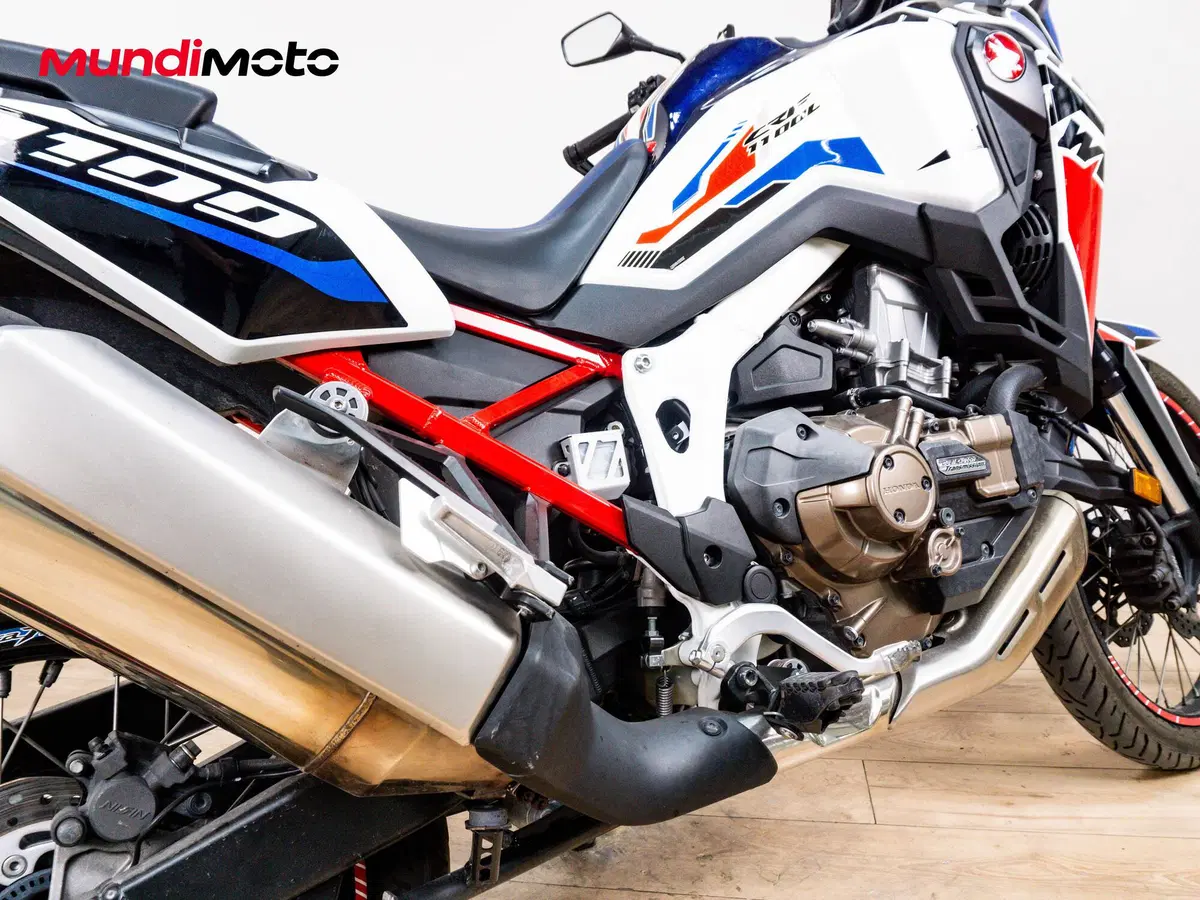 Honda Africa Twin CRF 1100L DCT (2022 - 23) (4)