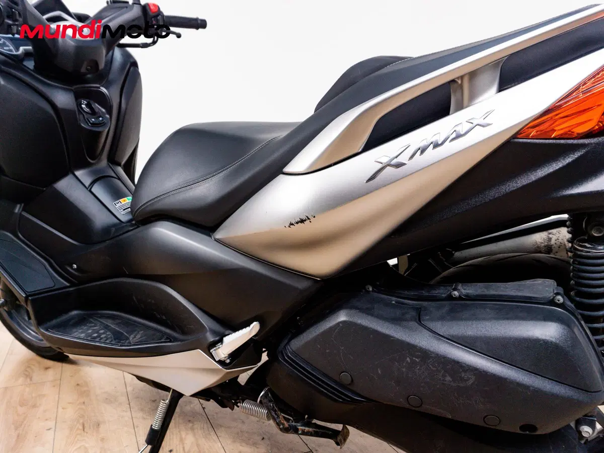 Yamaha X-Max 300 ABS (2017 - 20) (10)