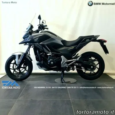 Honda NC700X DCT ABS (2011 - 13) usata