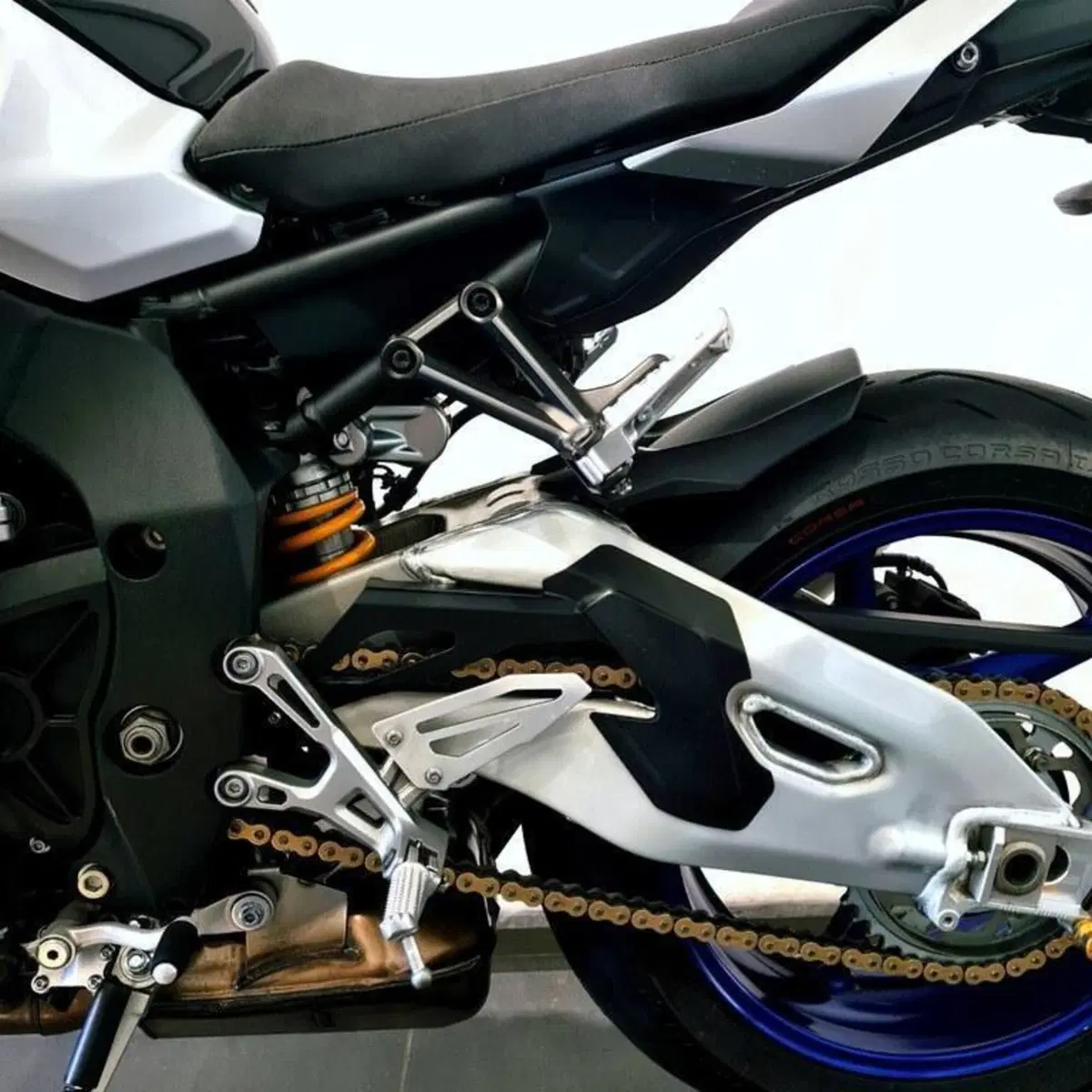 Yamaha MT-10 SP (2017 - 20) (11)