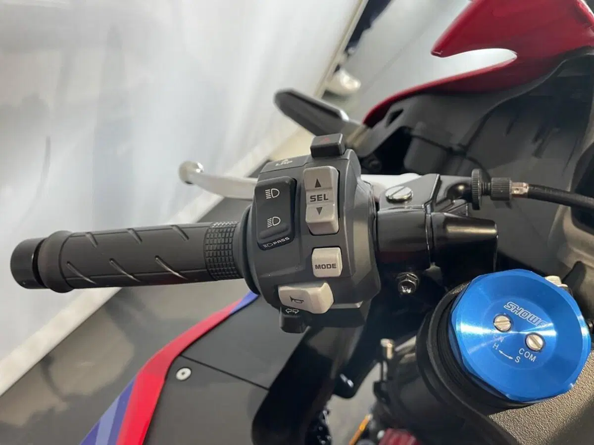 Honda CBR 600 RR (2024 - 26) (7)