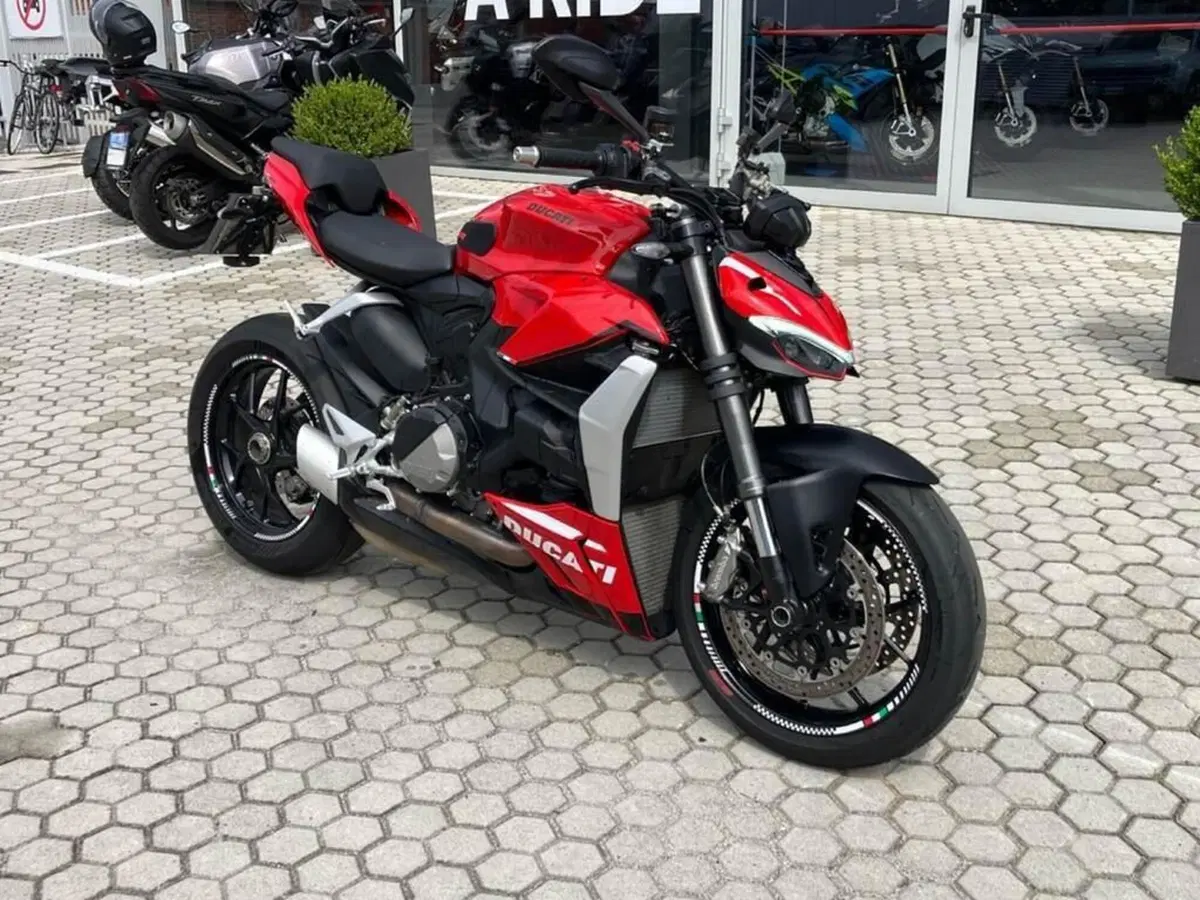 Ducati Streetfighter V2 (2022 - 24) (2)